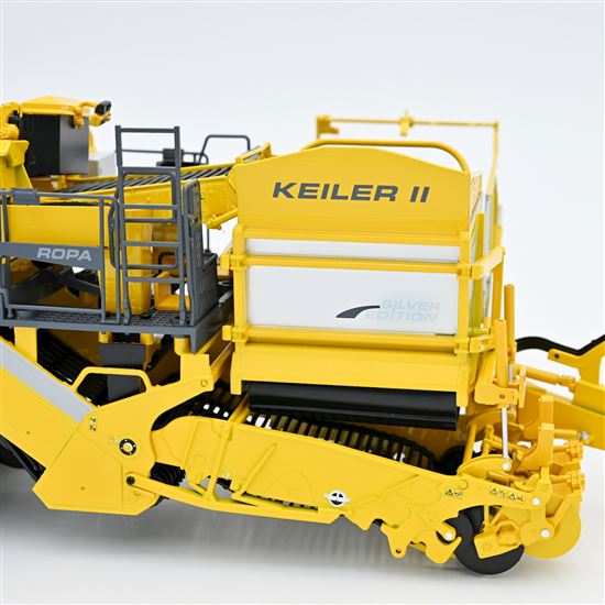Model ROPA Keiler 2 RK22 „Silver Edition“, 1:32​