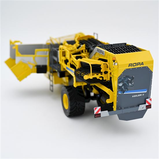 Model ROPA Keiler 2 RK22 „Silver Edition“, 1:32​